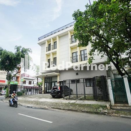 Hotel Toba Mansion Syariah Near Benhil Redpartner Yakarta Exterior foto
